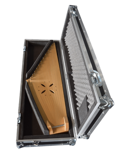 Flight case for ethnographic kokle