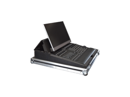 GrandMA3 onPC command wing + monitor